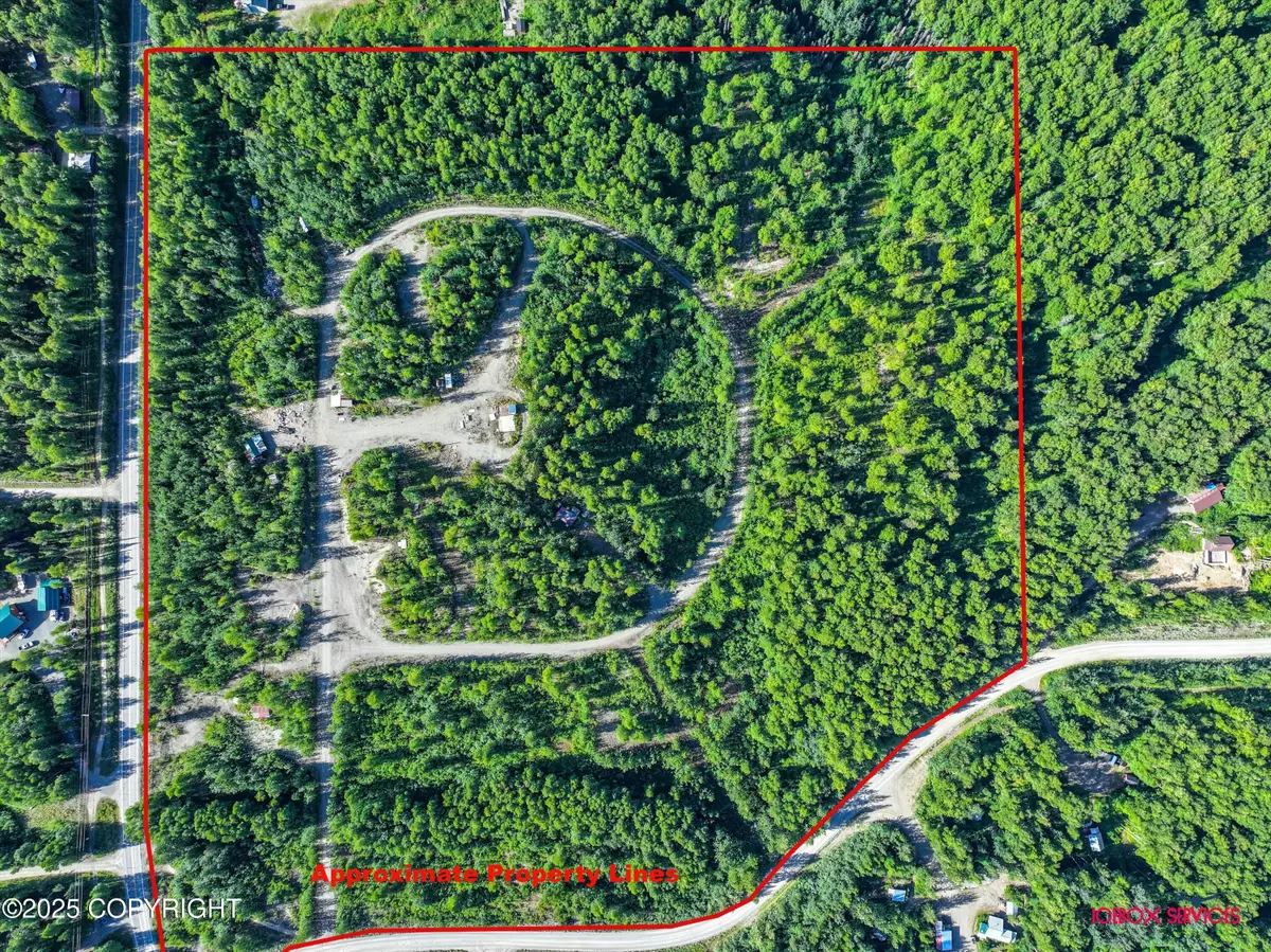 24777 W Honeybee Lake Drive, Willow, AK 99688 - Image #1