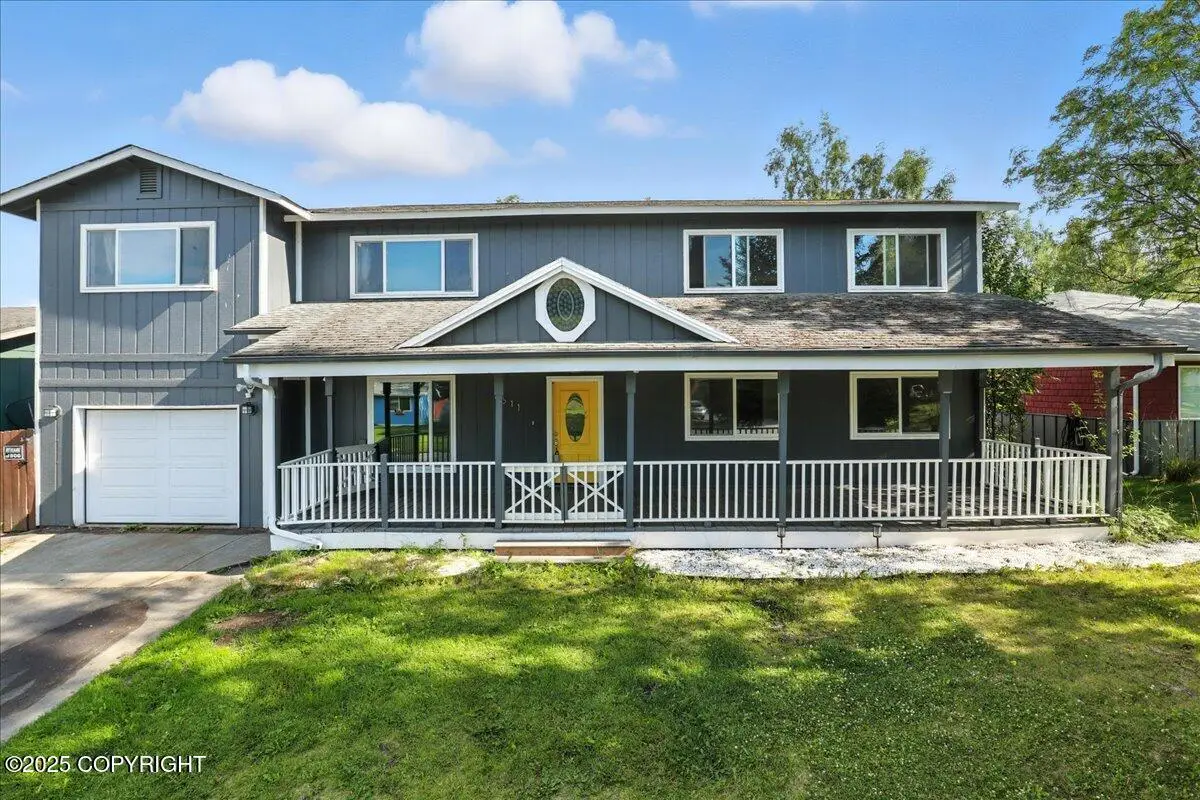 8611 Flamingo Drive, Anchorage, AK 99502 - Image #1