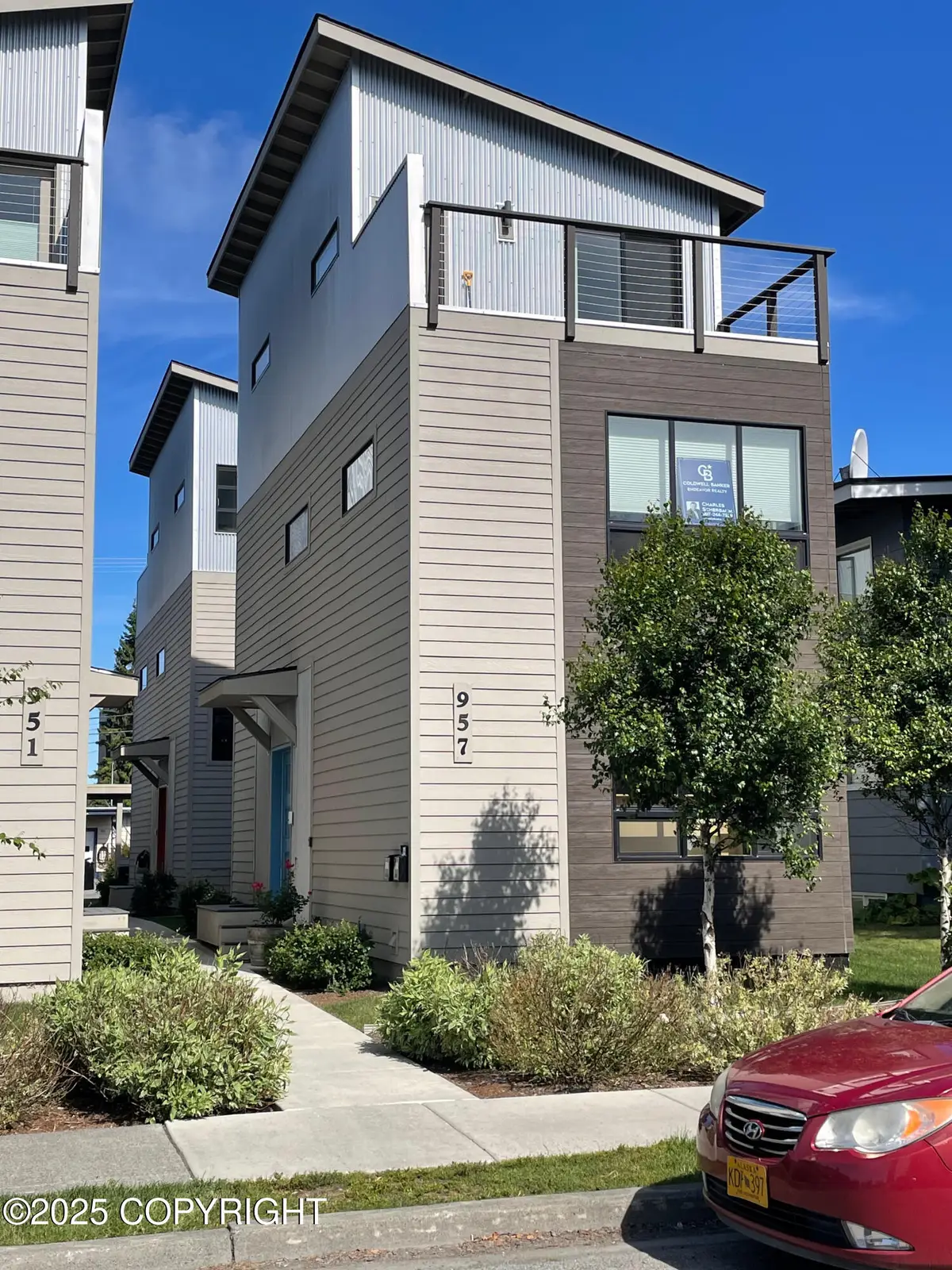 957 W 12th Avenue #1, Anchorage, AK 99501 - Image #1