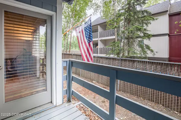 5018 E 43rd Avenue #5, Anchorage, AK 99508