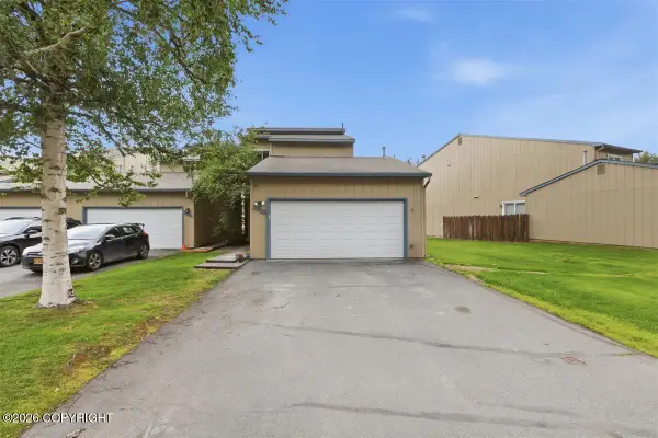 4020 Lunar Drive #A-5, Anchorage, AK 99504