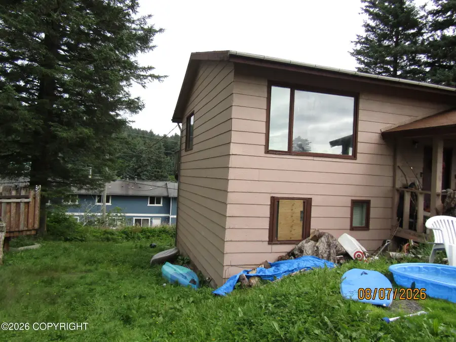 1225 Purtov Street, Kodiak, AK 99615 - #3