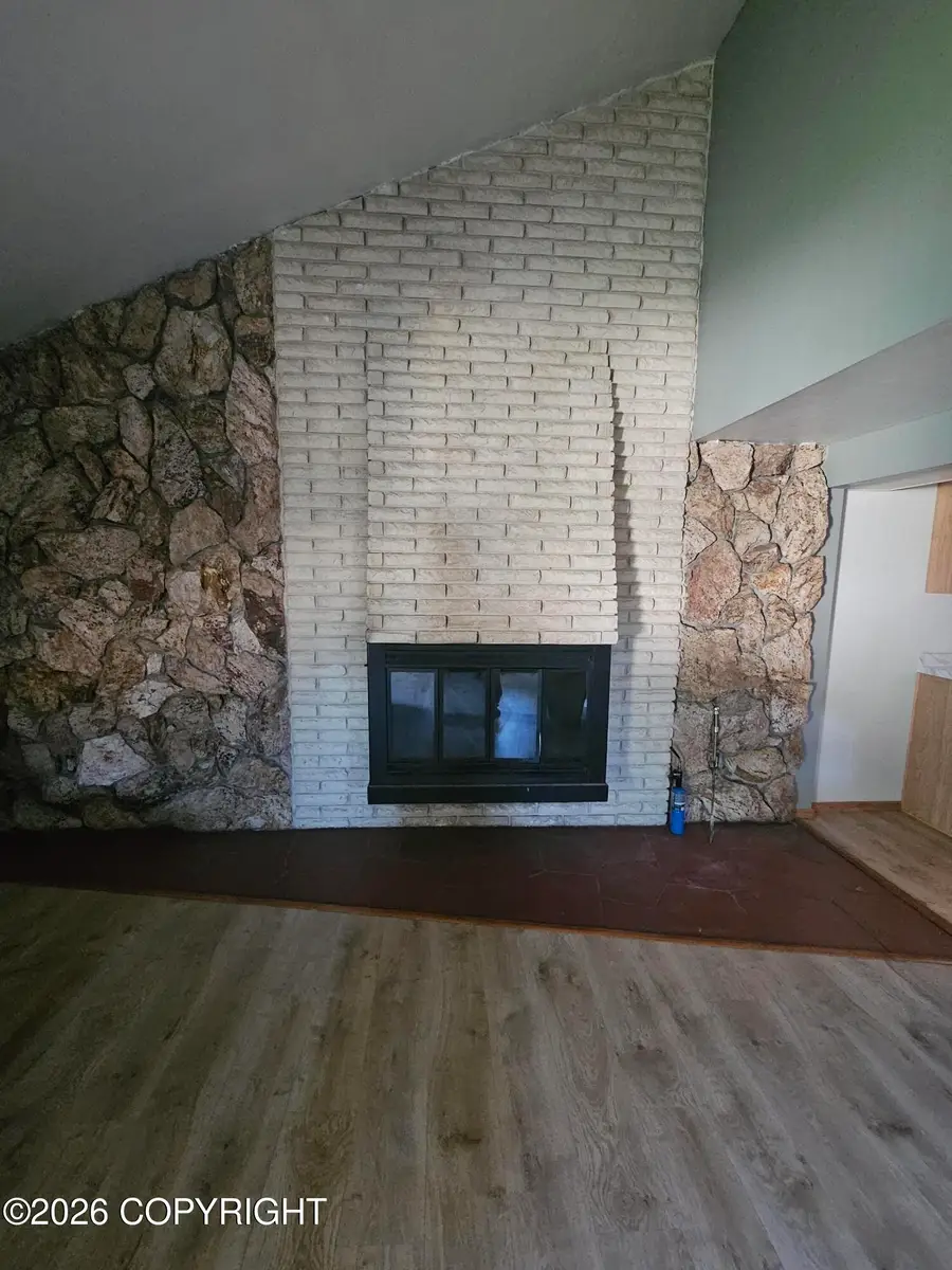 724 W 72nd Avenue, Anchorage, AK 99518 - #2