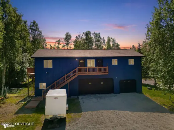 22625 Lake Hill Drive, Chugiak, AK 99567