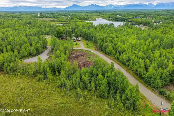 14607 W Lazy Circle, Big Lake, AK 99652
