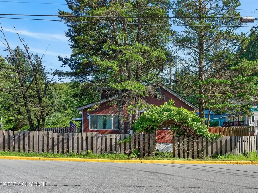 1000 Park Avenue, Ketchikan, AK 99901 - #2