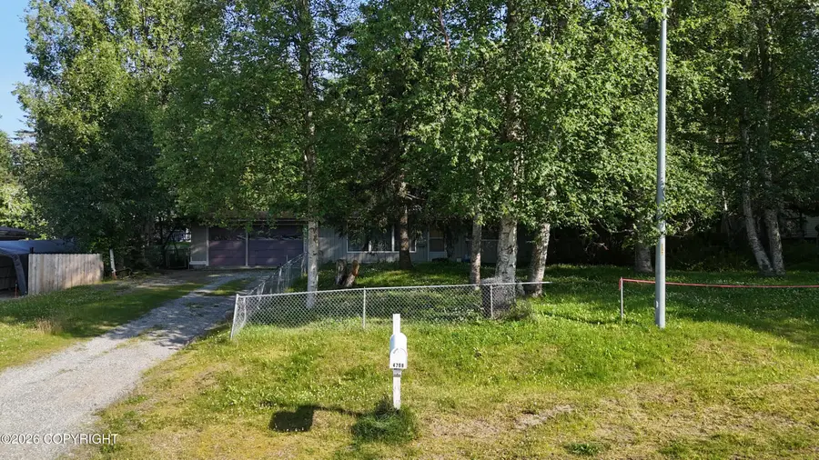 4709 Malibu Road, Anchorage, AK 99517 - #3