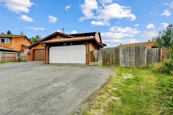 3550 Nebula Circle, Anchorage, AK 99517