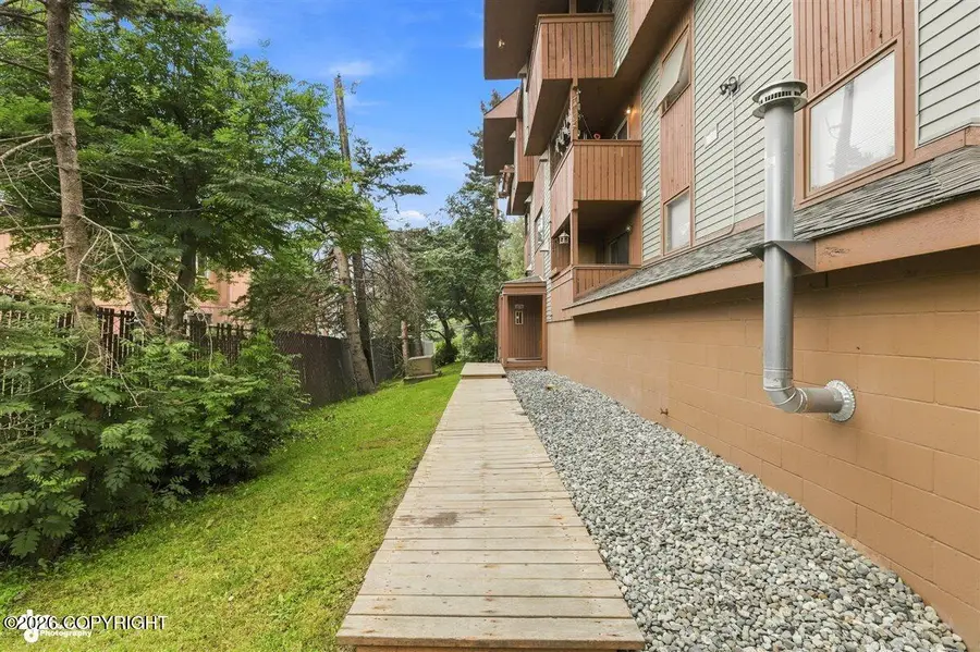 8515 Jewel Lake Road #30, Anchorage, AK 99502 - #3