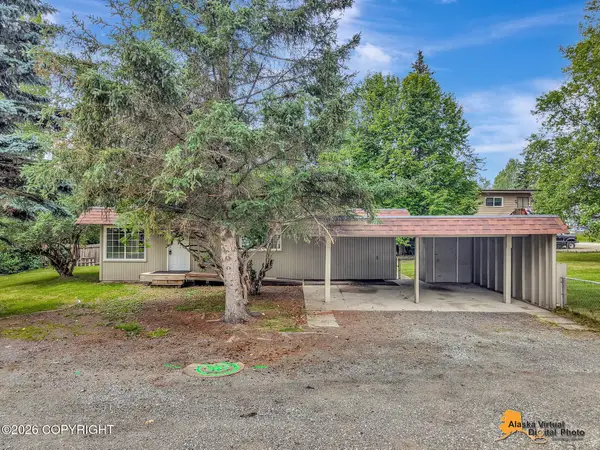 7440 Glade Street, Anchorage, AK 99518