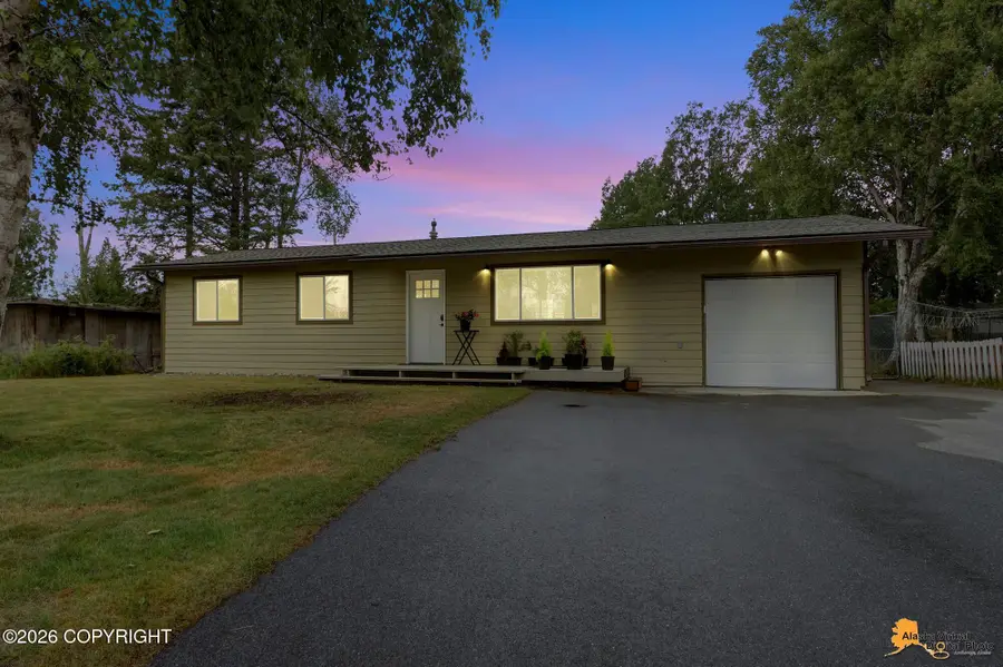 9480 Jade Street, Anchorage, AK 99502 - #2