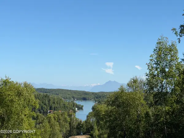 5609 S Winterset Drive, Big Lake, AK 99652