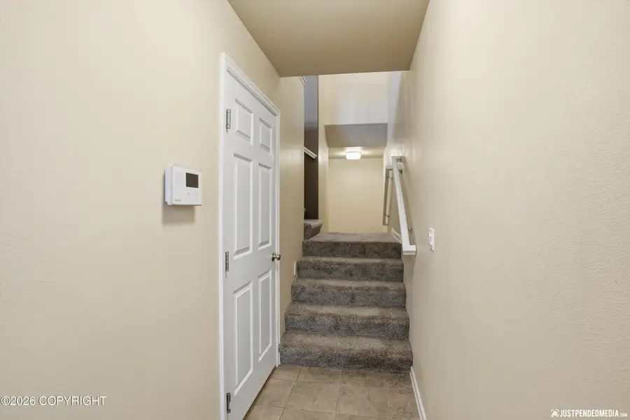 2608 Aspen Heights Loop, Anchorage, AK 99508 - Image #3