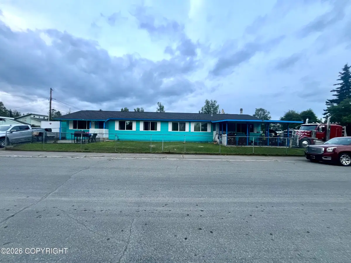 4208 Mcphee Avenue, Anchorage, AK 99508 - #1