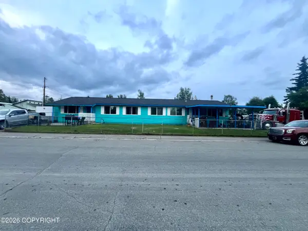 4208 Mcphee Avenue, Anchorage, AK 99508