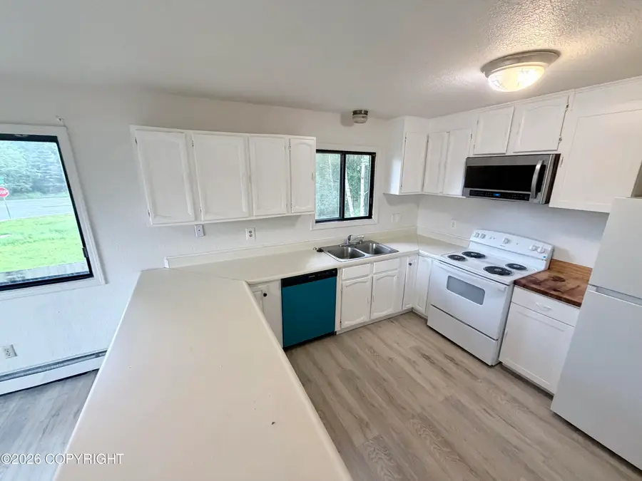 7901 Northwind Avenue, Anchorage, AK 99504 - #3