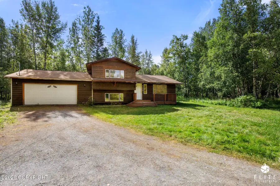 3135 N Old Squaw Loop, Wasilla, AK 99654 - #3