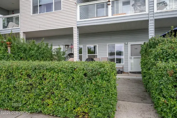 3500 S Peninsula Drive #102, Big Lake, AK 99623