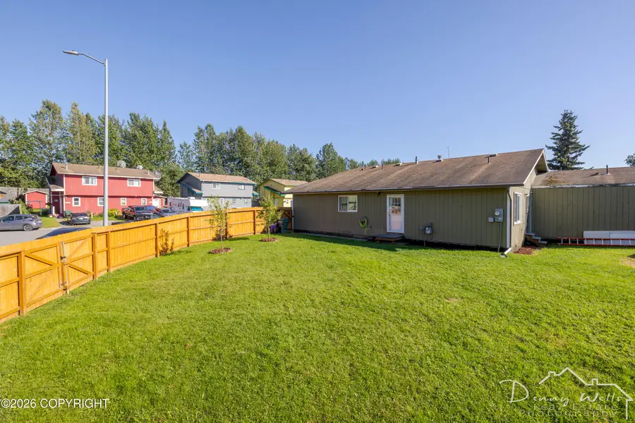 10050 Thimble Berry Drive, Anchorage, AK 99515 - #3