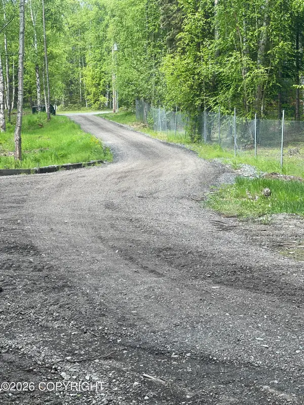 20001 Scenic Drive, Chugiak, AK 99567