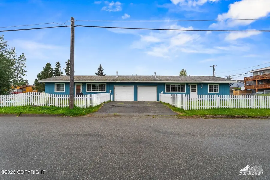914 Boyd Street, Anchorage, AK 99501 - #2