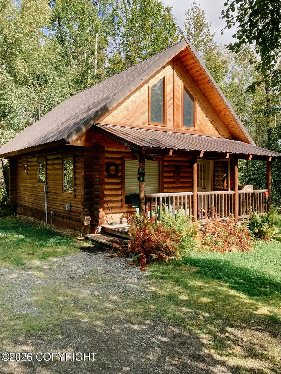 351 E Spruce Avenue, Wasilla, AK 99654 - #3
