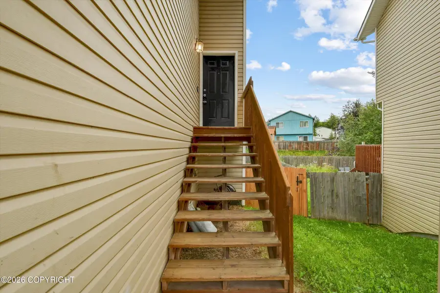 119 Burton Street #B, Anchorage, AK 99504 - #3