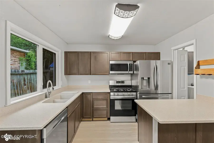 1065 E 17th Avenue, Anchorage, AK 99501 - #3