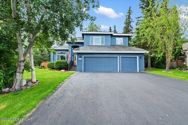 8700 Inyo Circle, Eagle River, AK 99577
