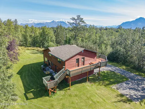 5305 E Iroquois Court, Wasilla, AK 99623