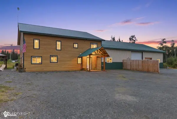 39850 Valley View Road, Sterling, AK 99672