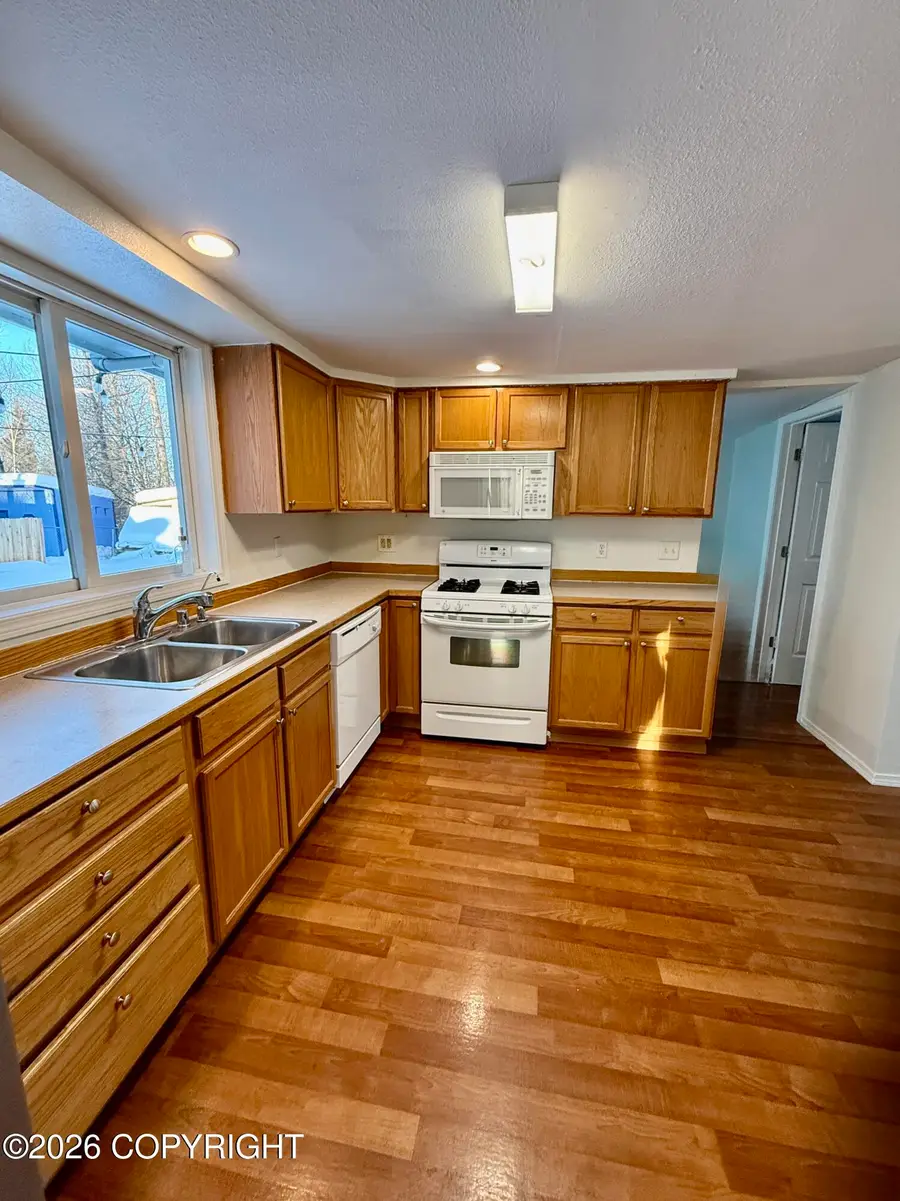 4420 Van Buren Street, Anchorage, AK 99517 - #3