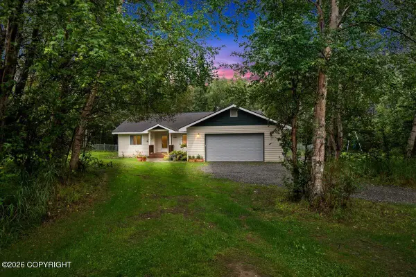 15600 E Rockyridge Circle, Palmer, AK 99645