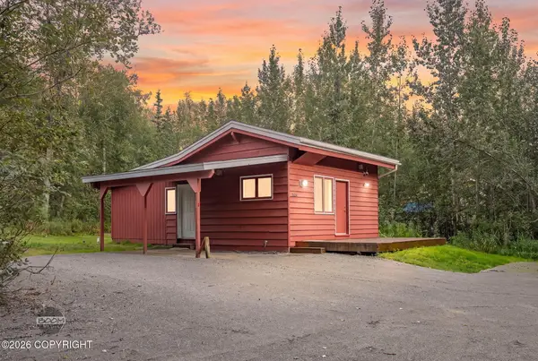 2631 N Hematite Drive, Wasilla, AK 99654