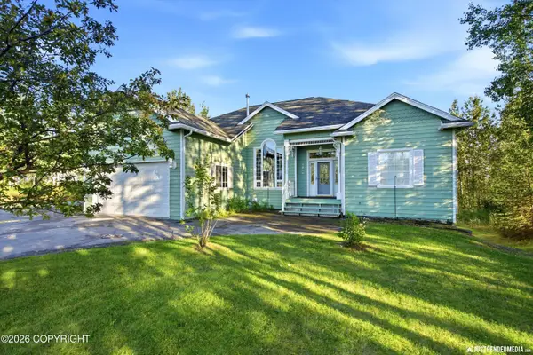 3350 E Palmdale Drive, Wasilla, AK 99654