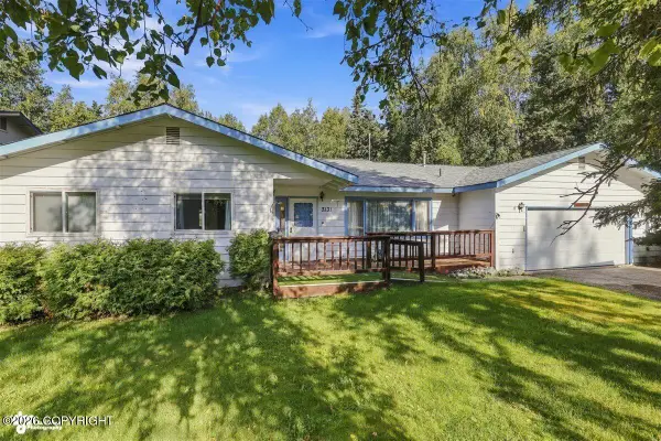 3131 Spinnaker Drive, Anchorage, AK 99516