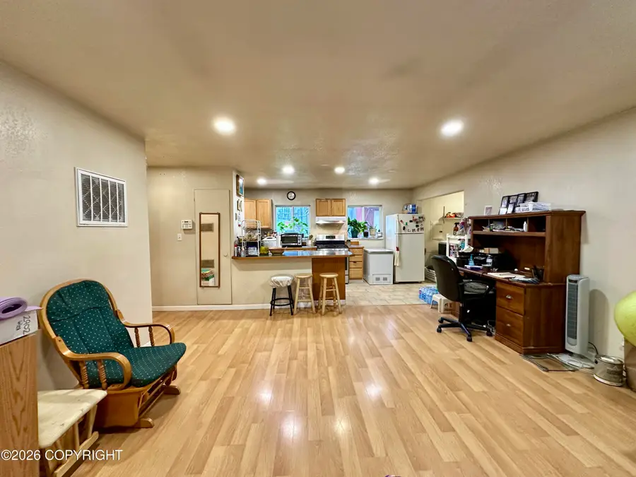 819 Hemlock Street, Kodiak, AK 99615 - #3