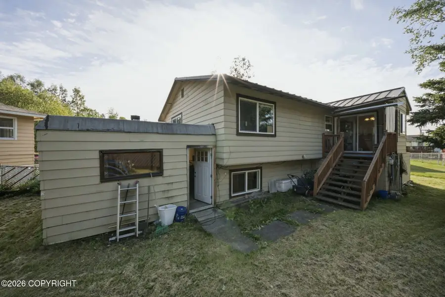 521 E 46th, Anchorage, AK 99503 - #3