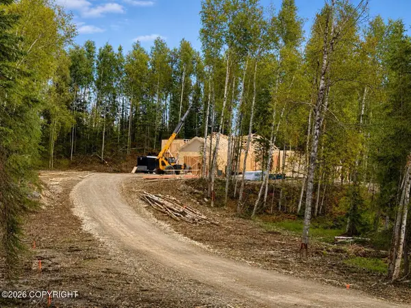 5774 W Kathi Drive, Wasilla, AK 99623