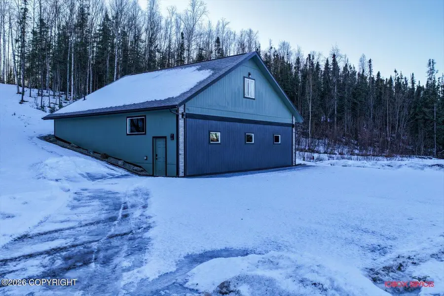 7769 W Sun Ridge Circle, Wasilla, AK 99623 - Image #2