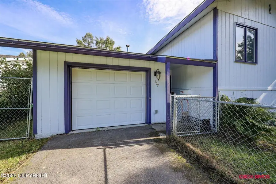 309 N Bonanza Street, Palmer, AK 99645 - #3