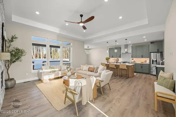 2025 W Cashatt Avenue, Wasilla, AK 99654