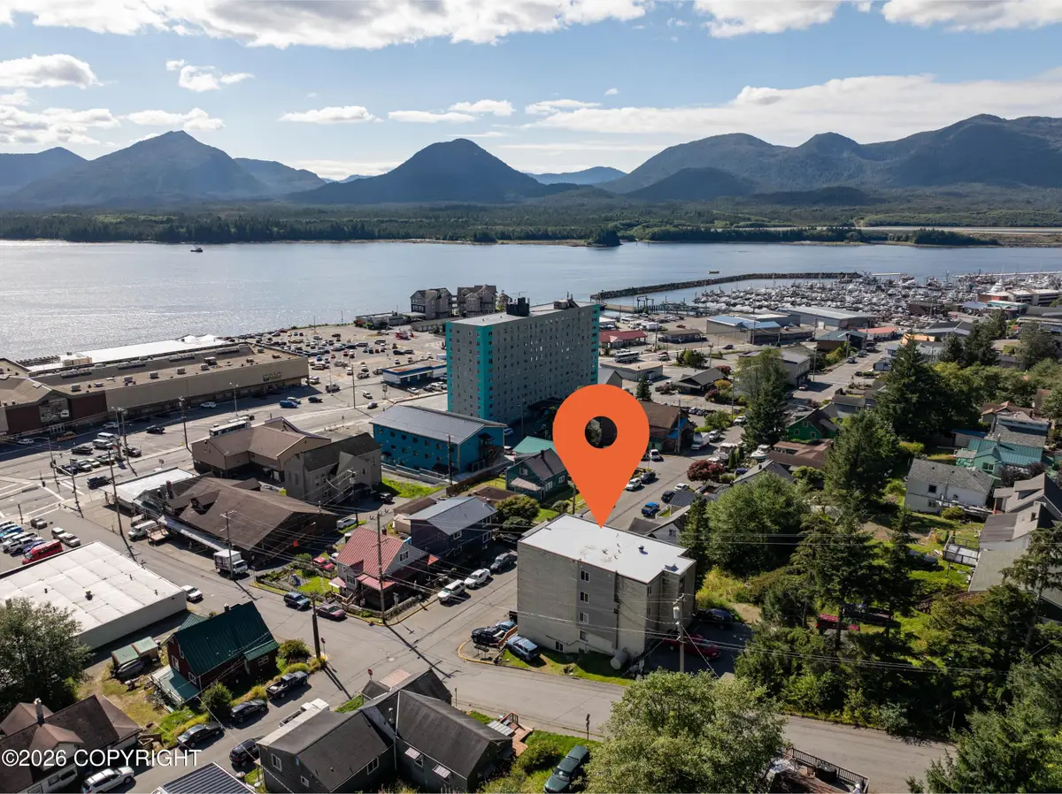 207 Washington Street, Ketchikan, AK 99901 - #1
