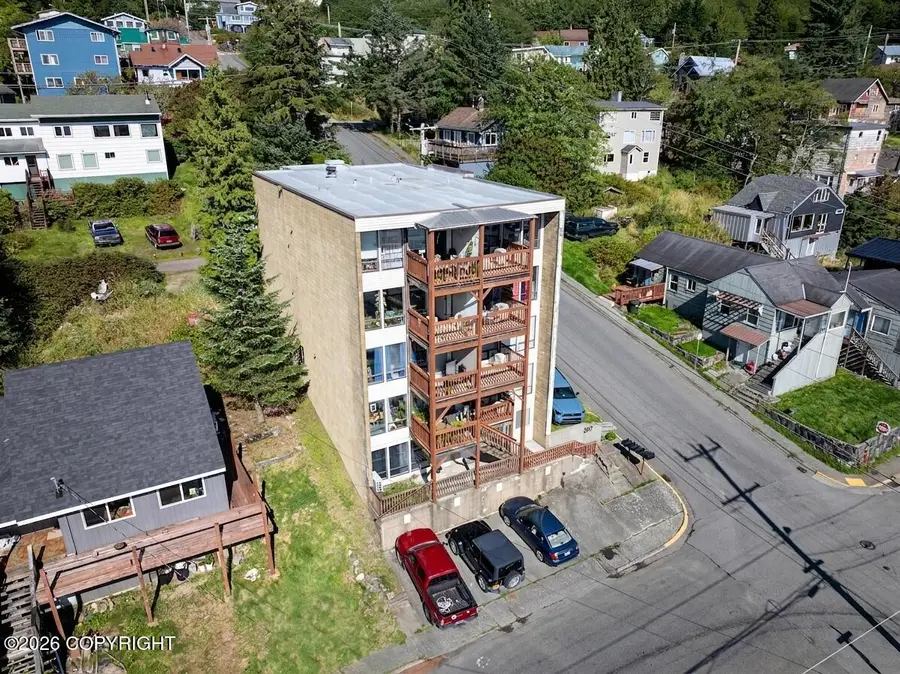 207 Washington Street, Ketchikan, AK 99901 - #2