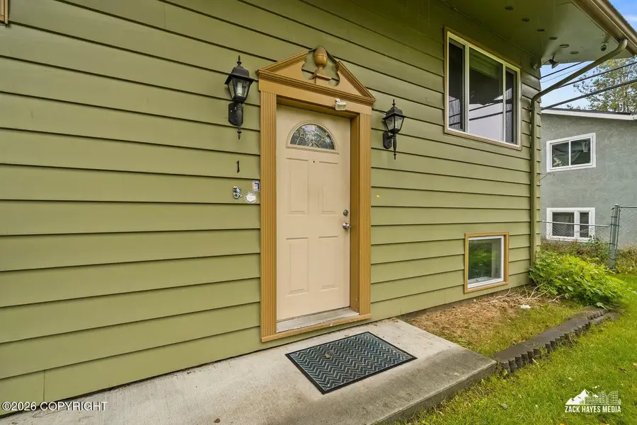 268 Grand Larry Street, Anchorage, AK 99504 - #2