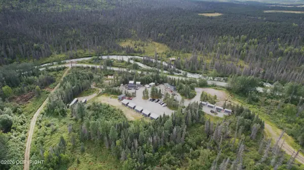 7201 W Willow Fishhook Road, Willow, AK 99688