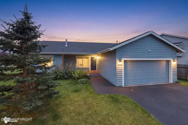 5622 Big Bend Loop, Anchorage, AK 99502