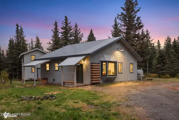 23780 Nikolai Street, Anchor Point, AK 99556