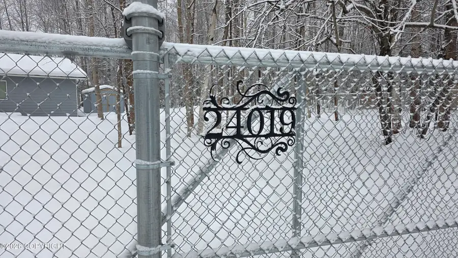 24019 Pillow Circle, Chugiak, AK 99567 - Image #2