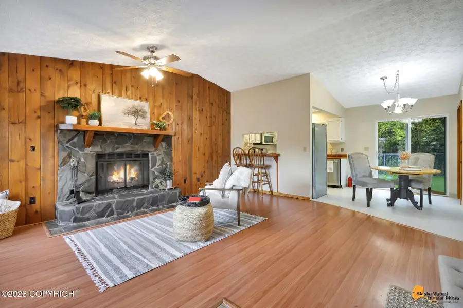 8221 Kip Court, Anchorage, AK 99507 - #3